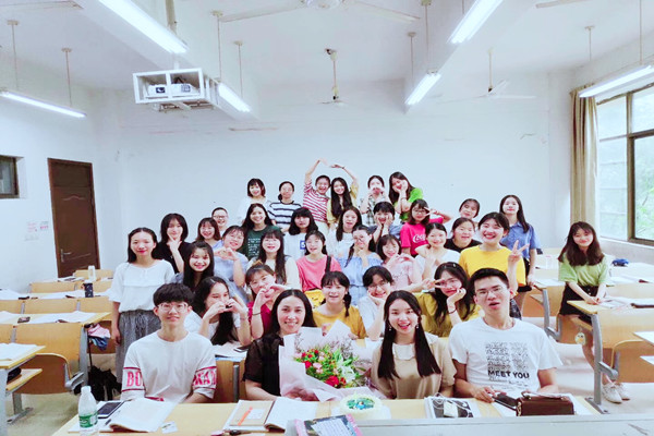 微信图片_20190627135943_副本.jpg